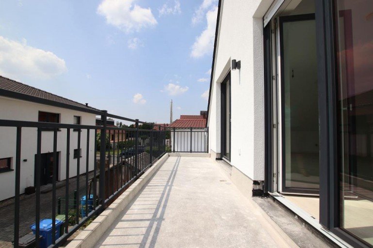 BALKON Weiterstadt Etagenwohnung SCHMUCKST�CK in Gr�fenhausen
