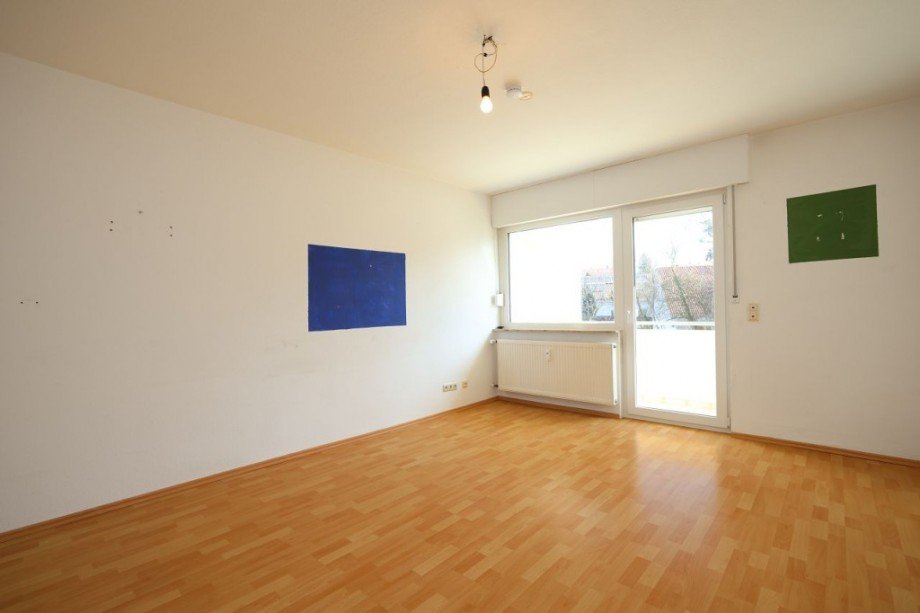 WOHN- / ESSZIMMER Etagenwohnung Reinheim