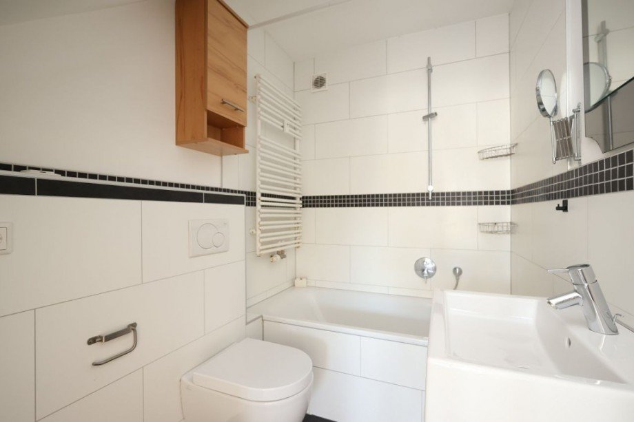 BADEZIMMER Etagenwohnung Darmstadt