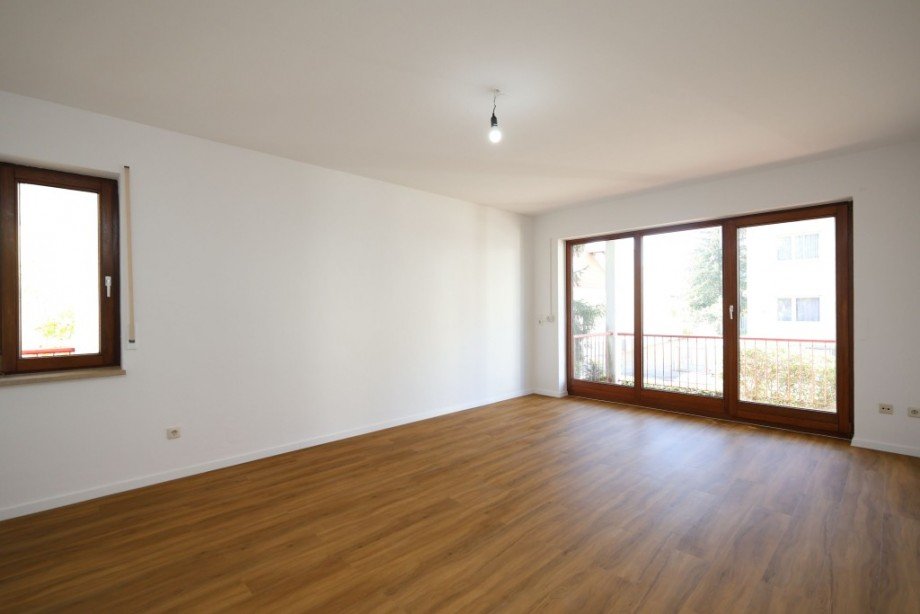 WOHNZIMMER Etagenwohnung Darmstadt