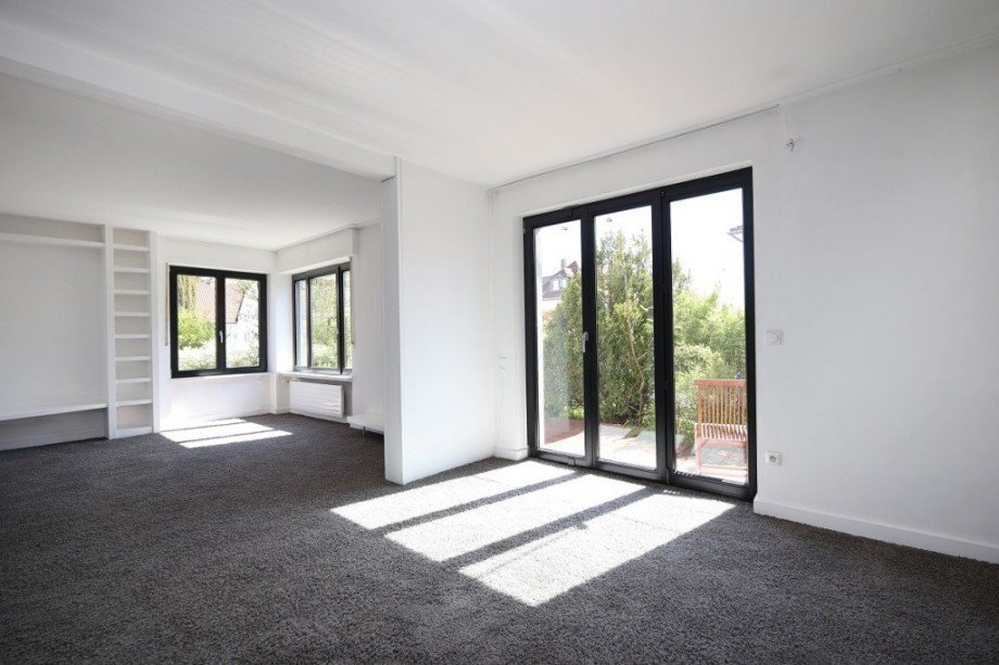 WOHN-/ESSZIMMER Einfamilienhaus Darmstadt