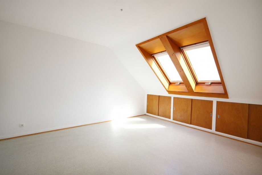SCHLAFZIMMER Etagenwohnung Darmstadt