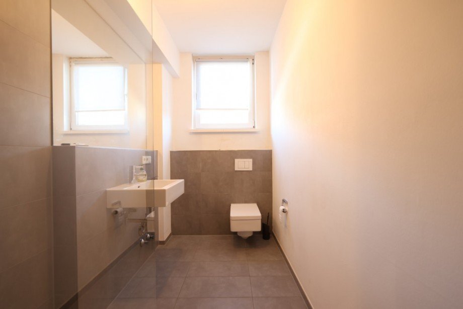 BADEZIMMER Etagenwohnung Darmstadt