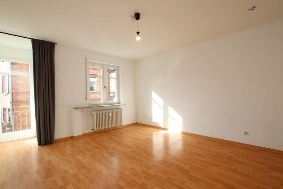 WOHN- / SCHLAFRAUM Etagenwohnung Darmstadt