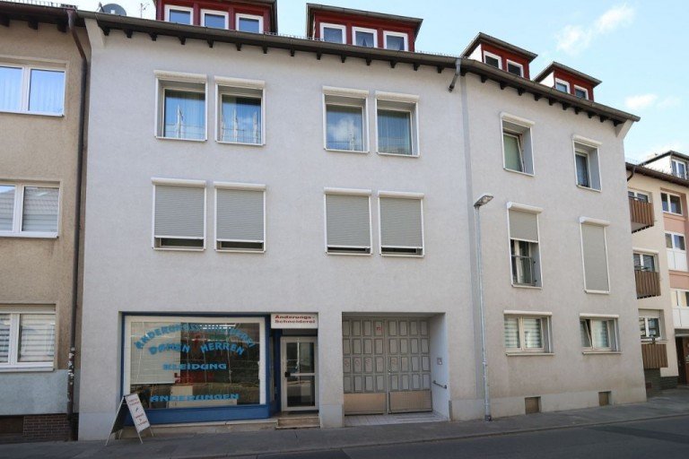 VORDERANSICHT Darmstadt Renditeobjekt * Wohn- / Gesch�ftshaus * Martinsviertel * 5,44 % Rendite *