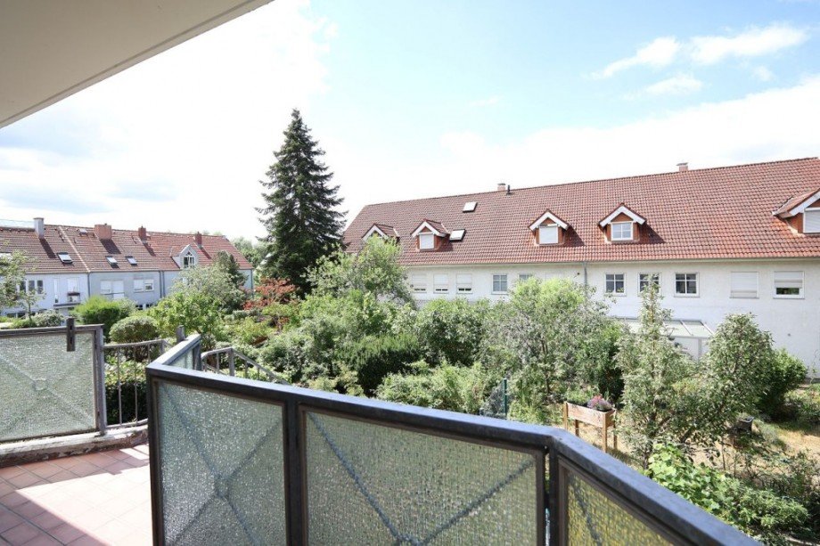 BALKON AUSSICHT Etagenwohnung Darmstadt