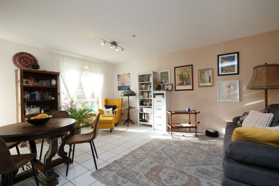 WOHN- / ESSBEREICH Etagenwohnung Darmstadt