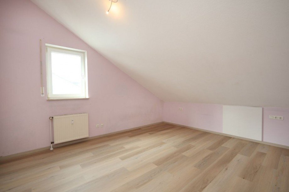 SCHLAFZIMMER Etagenwohnung Gro�-Bieberau