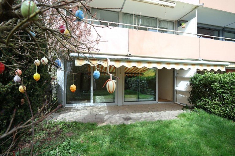 GARTENANSICHT Messel Etagenwohnung OSTERGL�CK in Messel