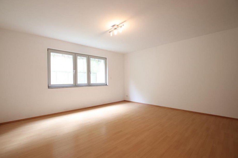 SCHLAF- / WOHNRAUM Etagenwohnung Darmstadt