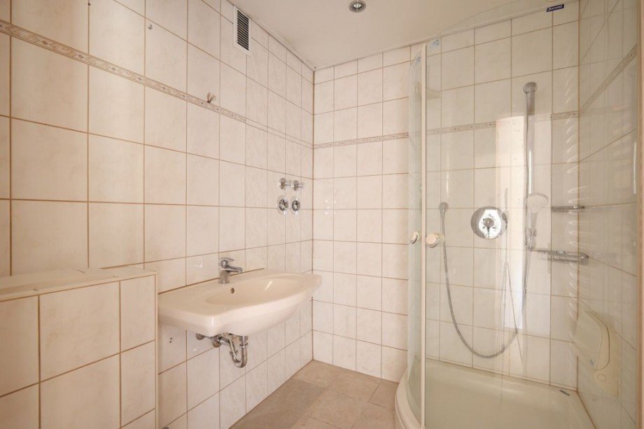 DUSCHBAD Etagenwohnung Darmstadt