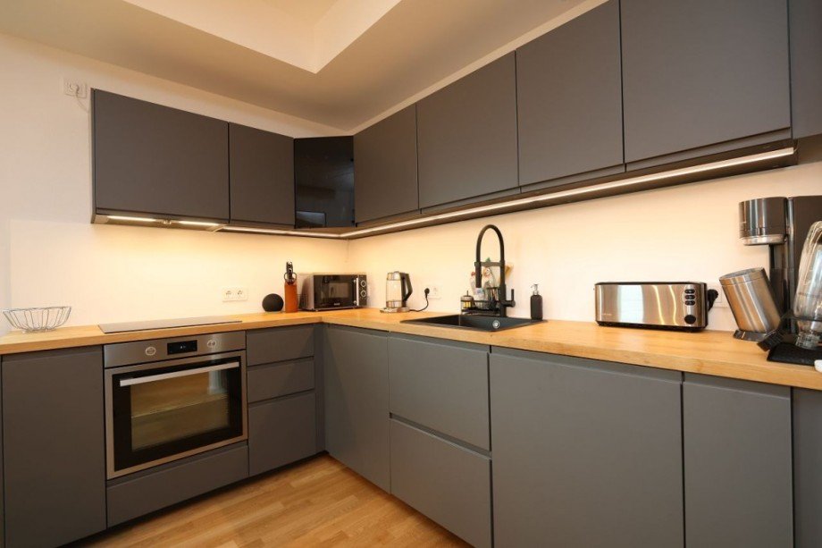 K�CHE ZUR �BERNAHME Etagenwohnung Darmstadt