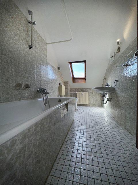 BADEZIMMER Etagenwohnung Pfungstadt