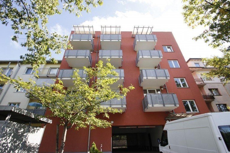 VORDERANSICHT Darmstadt Etagenwohnung Wohnen am AKAZIENGARTEN