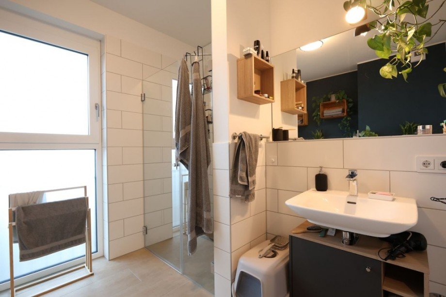 ... MIT TAGESLICHT Etagenwohnung Darmstadt