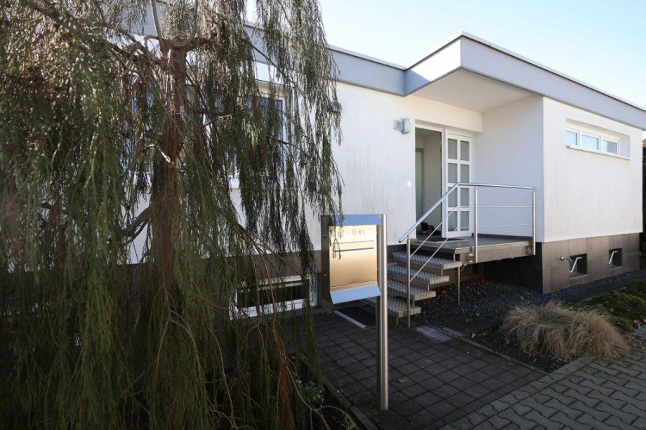 VORDERE HAUSANSICHT Haus M�rfelden-Walldorf