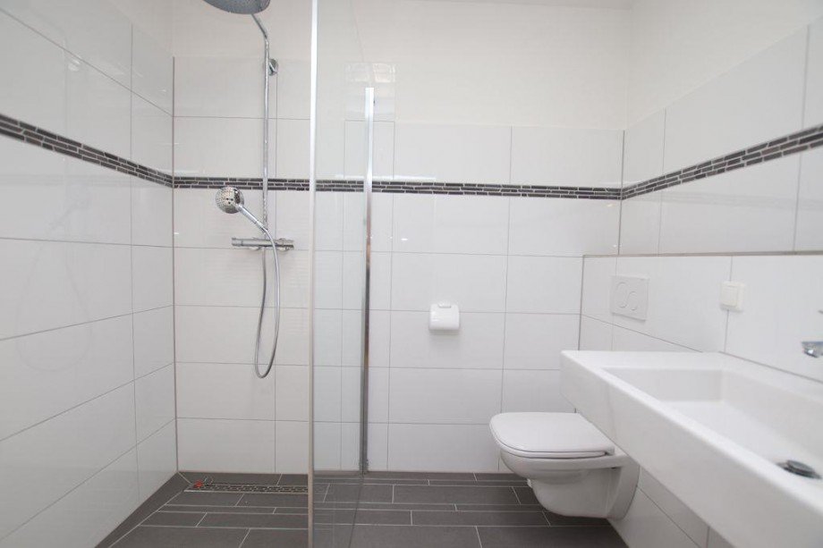 BAD EN SUITE Bungalow Darmstadt