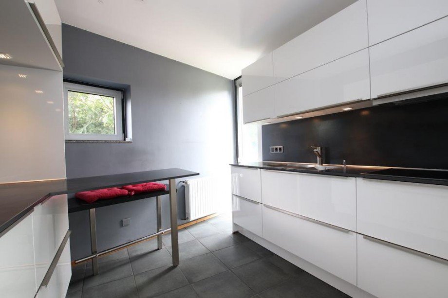 EINBAUK�CHE Einfamilienhaus Seeheim-Jugenheim