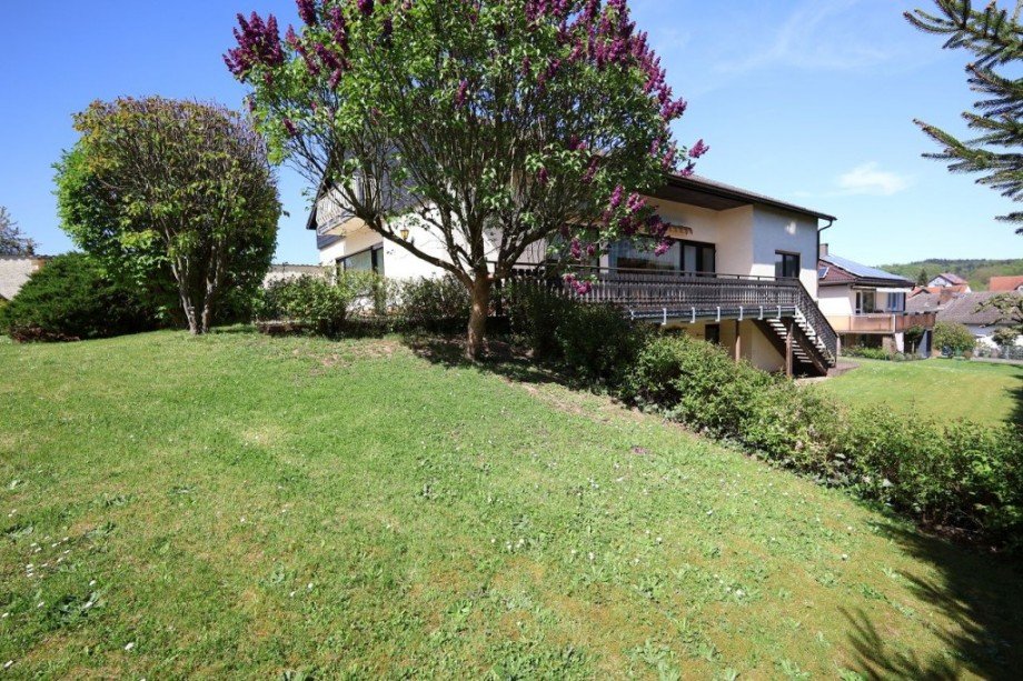 GROSSES HAUS UND GARTEN ... Zweifamilienhaus Modautal