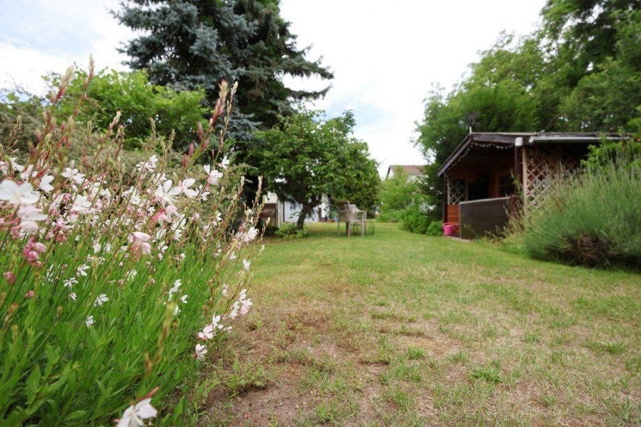 GRUNDST�CK Zweifamilienhaus Griesheim