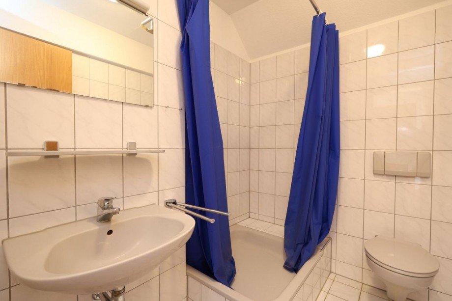 BADEZIMMER Etagenwohnung Darmstadt