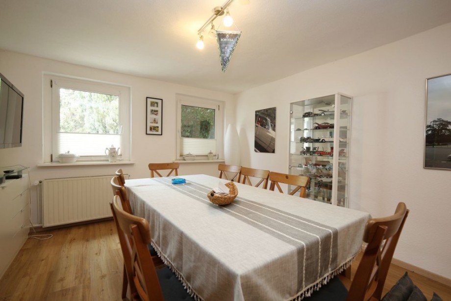 ZIMMER NEBENGEB�UDE Zweifamilienhaus Griesheim