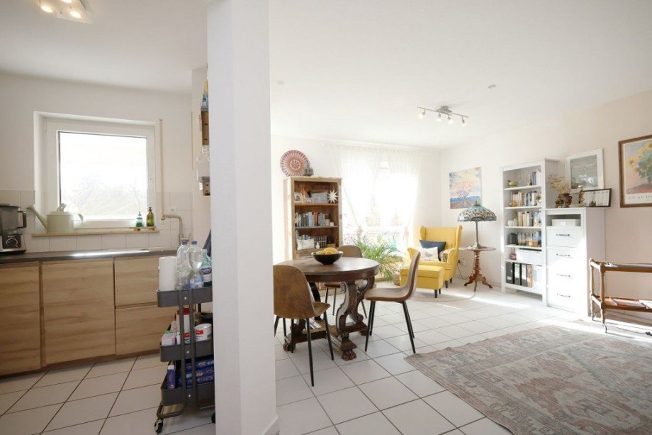 WOHNRAUM MIT K�CHE Etagenwohnung Darmstadt