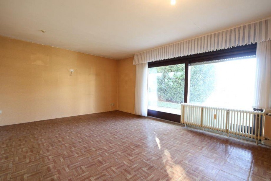 WOHNRAUM EG Zweifamilienhaus Seeheim-Jugenheim