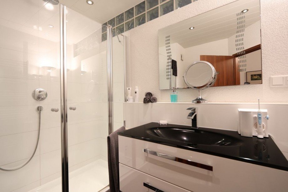 BADEZIMMER Etagenwohnung Darmstadt