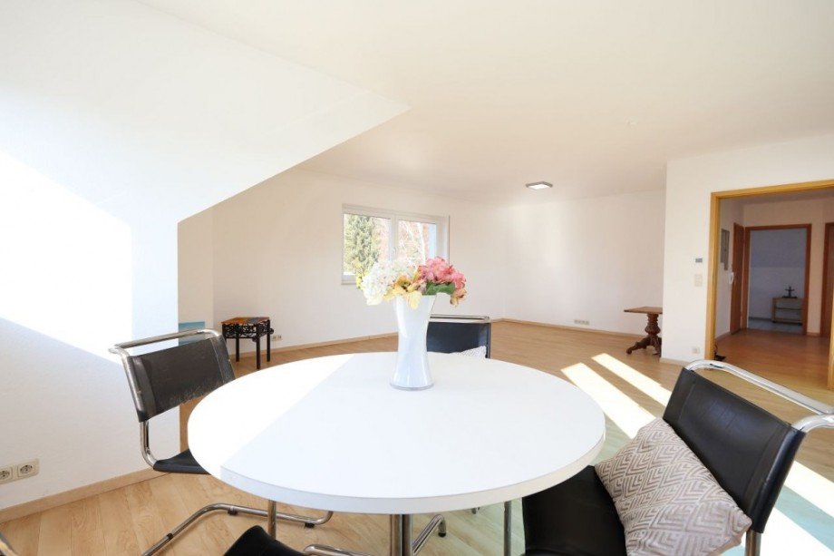 WOHLF�HLRAUM Etagenwohnung M�hltal