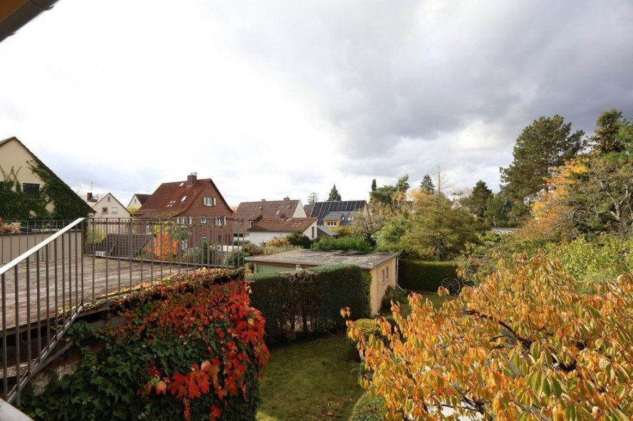 AUSBLICK BALKON Zweifamilienhaus Darmstadt