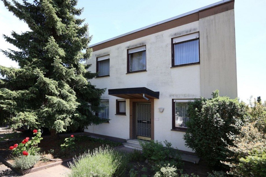 AUSSENANSICHT Einfamilienhaus Darmstadt
