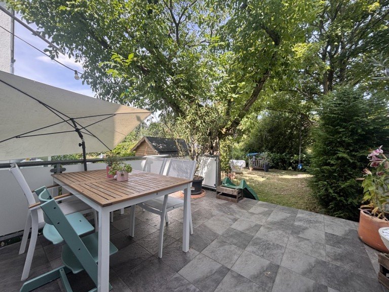 TERRASSE UND GARTEN Darmstadt Etagenwohnung RESERVIERT - Das Gl�ck hat einen Garten!