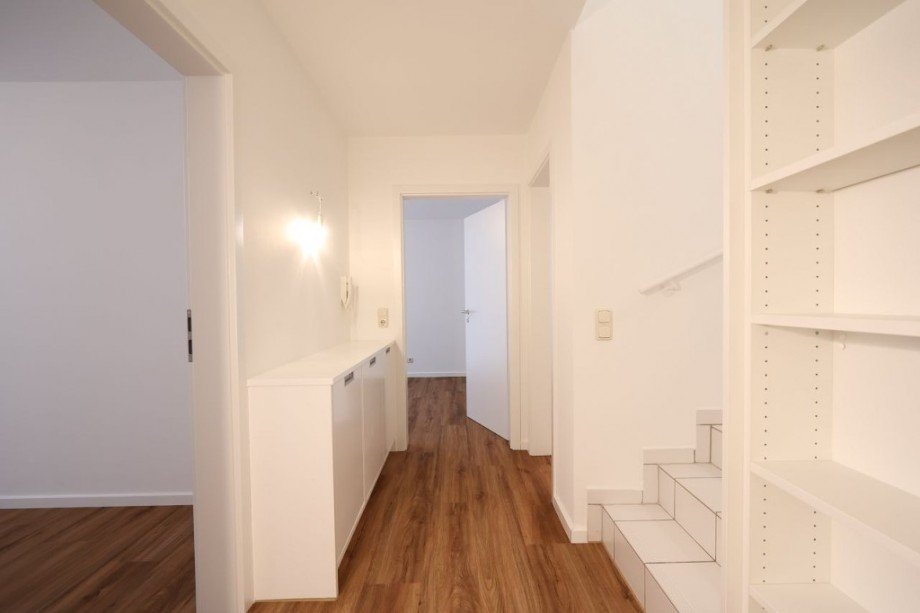 FLUR IM SOUTERRAIN Etagenwohnung Darmstadt
