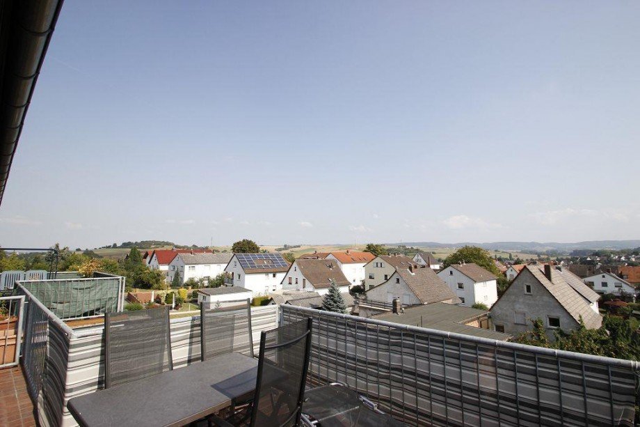 BALKON MIT BLICK Etagenwohnung Gro�-Bieberau