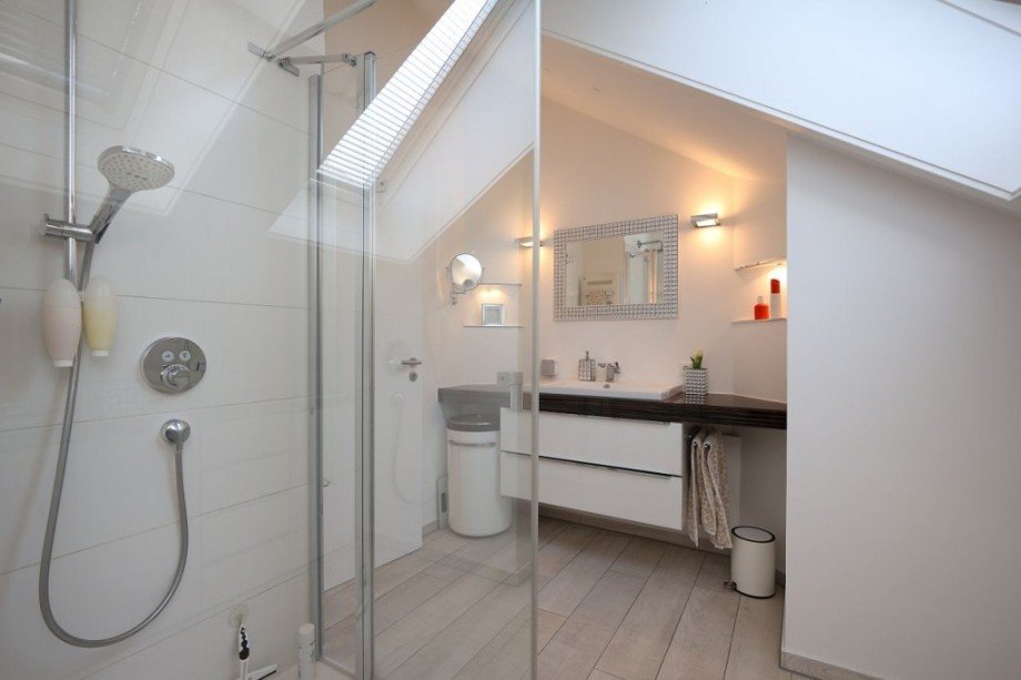 BADEZIMMER Etagenwohnung Langen