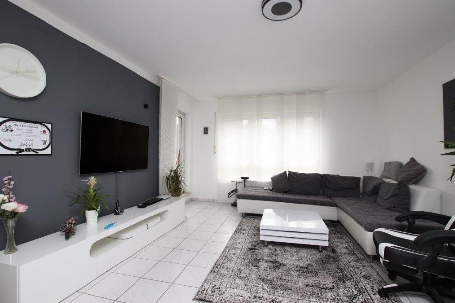 WOHNZIMMER Etagenwohnung Darmstadt