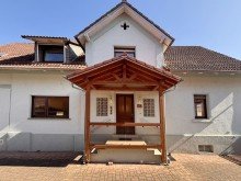 HAUSEINGANG RESERVIERT - TAUSENDSASSA in Schwanheim