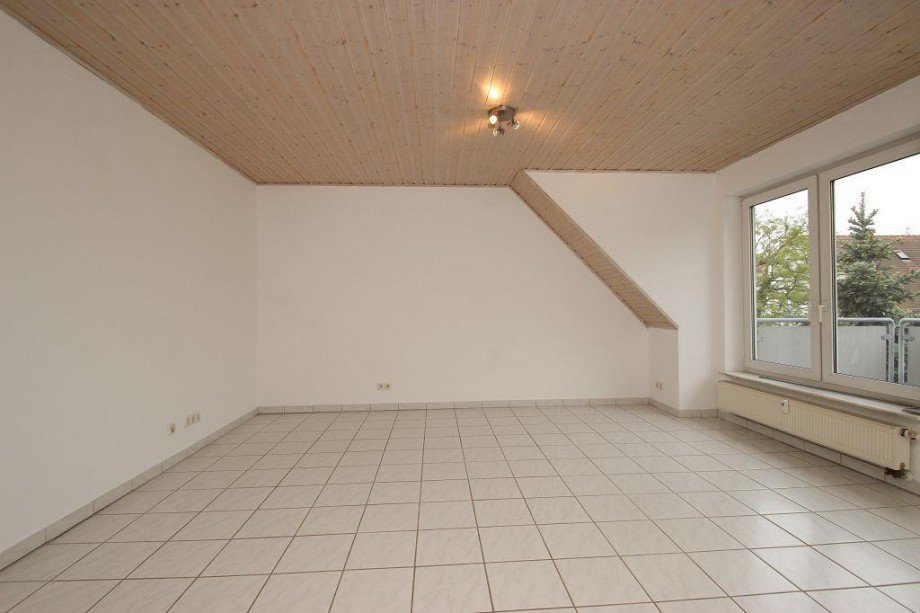 WOHNZIMMER ANSICHT 2 Etagenwohnung Griesheim