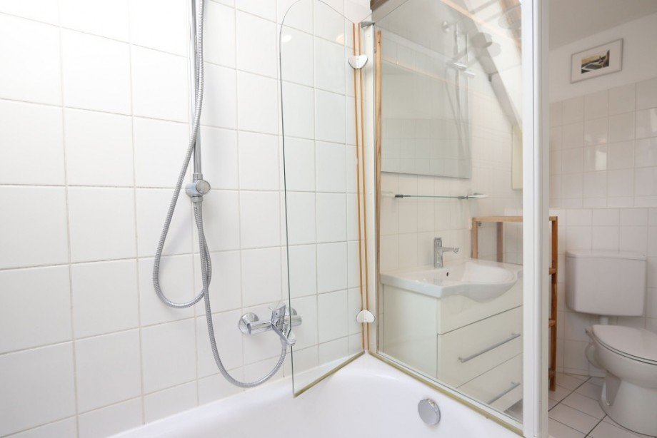 BADEZIMMER Etagenwohnung Darmstadt