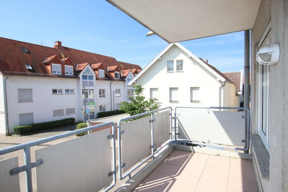 BALKON Etagenwohnung Griesheim