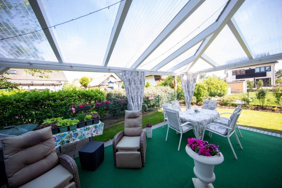 TERRASSE Doppelhaush�lfte Darmstadt