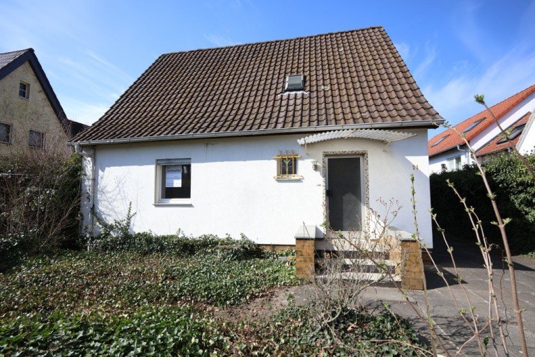 HAUSANSICHT STRASSENSEITE Darmstadt Einfamilienhaus HAUSKAUF - Grundst�ck in Erbpacht