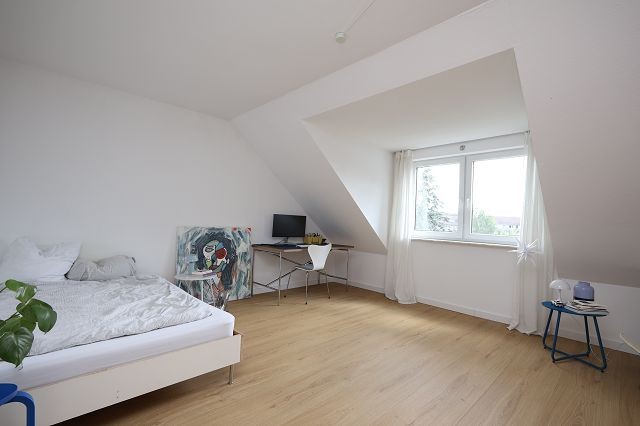 SCHLAF- / WOHNRAUM Etagenwohnung Darmstadt